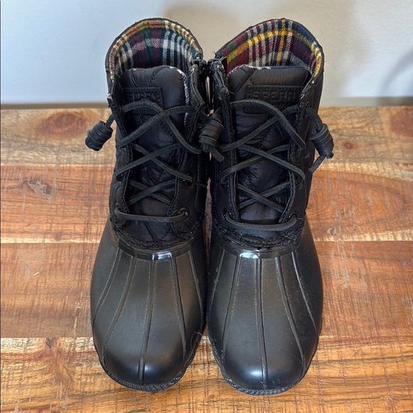 Sperry Black Quilted Duck Boots, Women’s 5.5 - Picture 2 of 6
